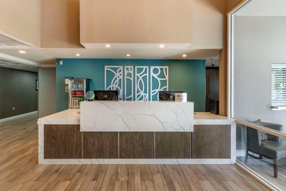 Best Western Plus Vineyard Inn Image 29