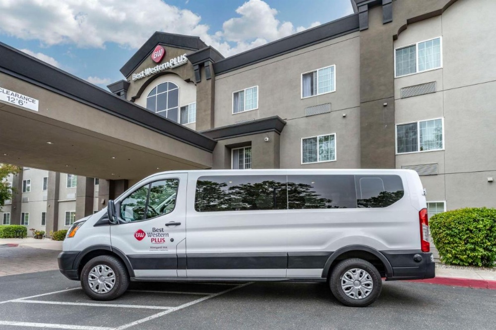 Best Western Plus Vineyard Inn Image 31